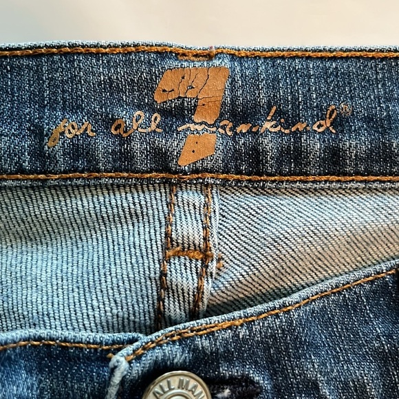7 For All Mankind Flare Low Rise Size 29 - Picture 9 of 16